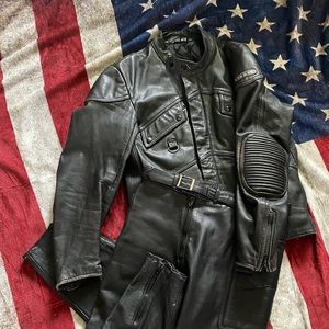 HEIN GERICKE leather motorcycle suit. Jacket 44 pants 34